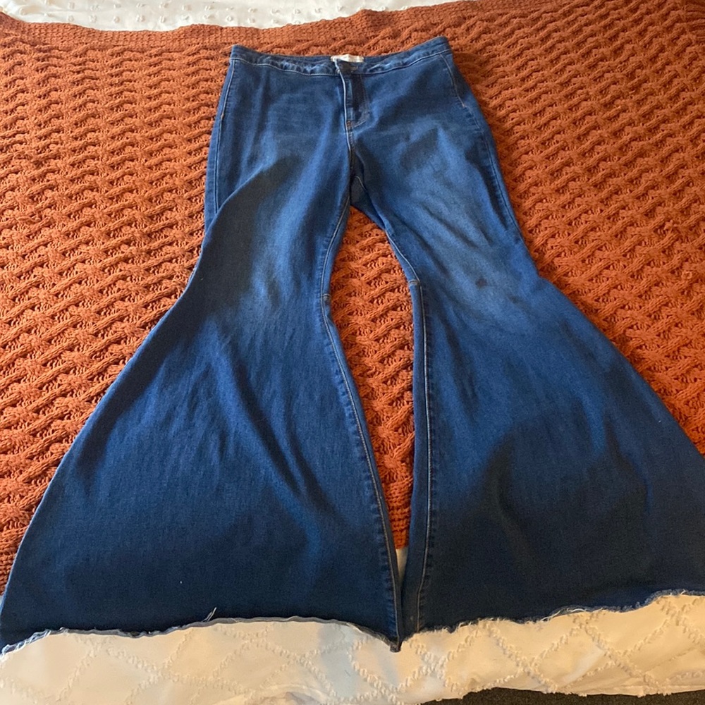 Just Float On Flare Jeans (Free People)